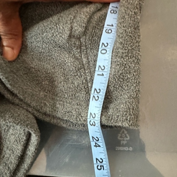 Patagonia Women's Classic Synchilla Jacket M grey - Picture 7 of 11